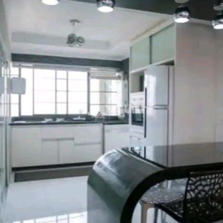 Ferienwohnung Apart Luxo No Centro Com Hidromassagem Curitiba Exterior foto